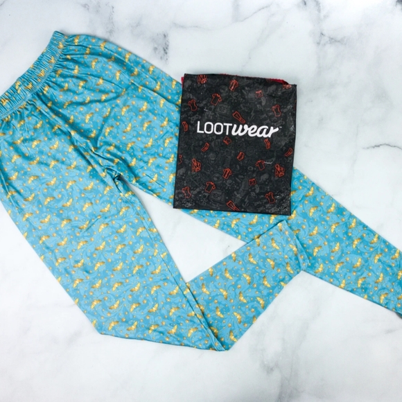 Loot Crate Wonder Woman Leggings BRAND NEW - Picture 1 of 2